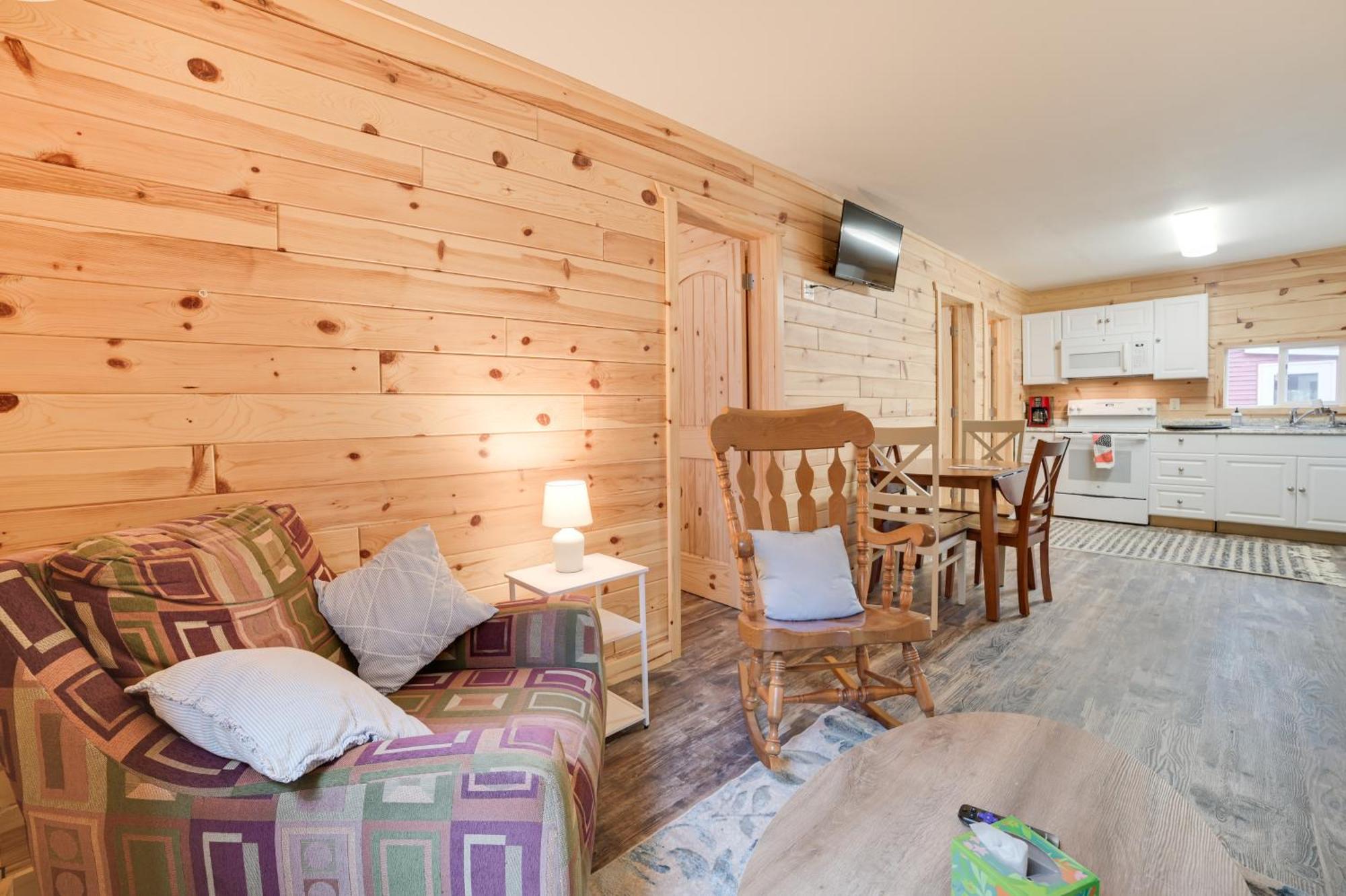 Scenic Evans Hideaway Steps To Lake Huron! Oscoda Exterior foto